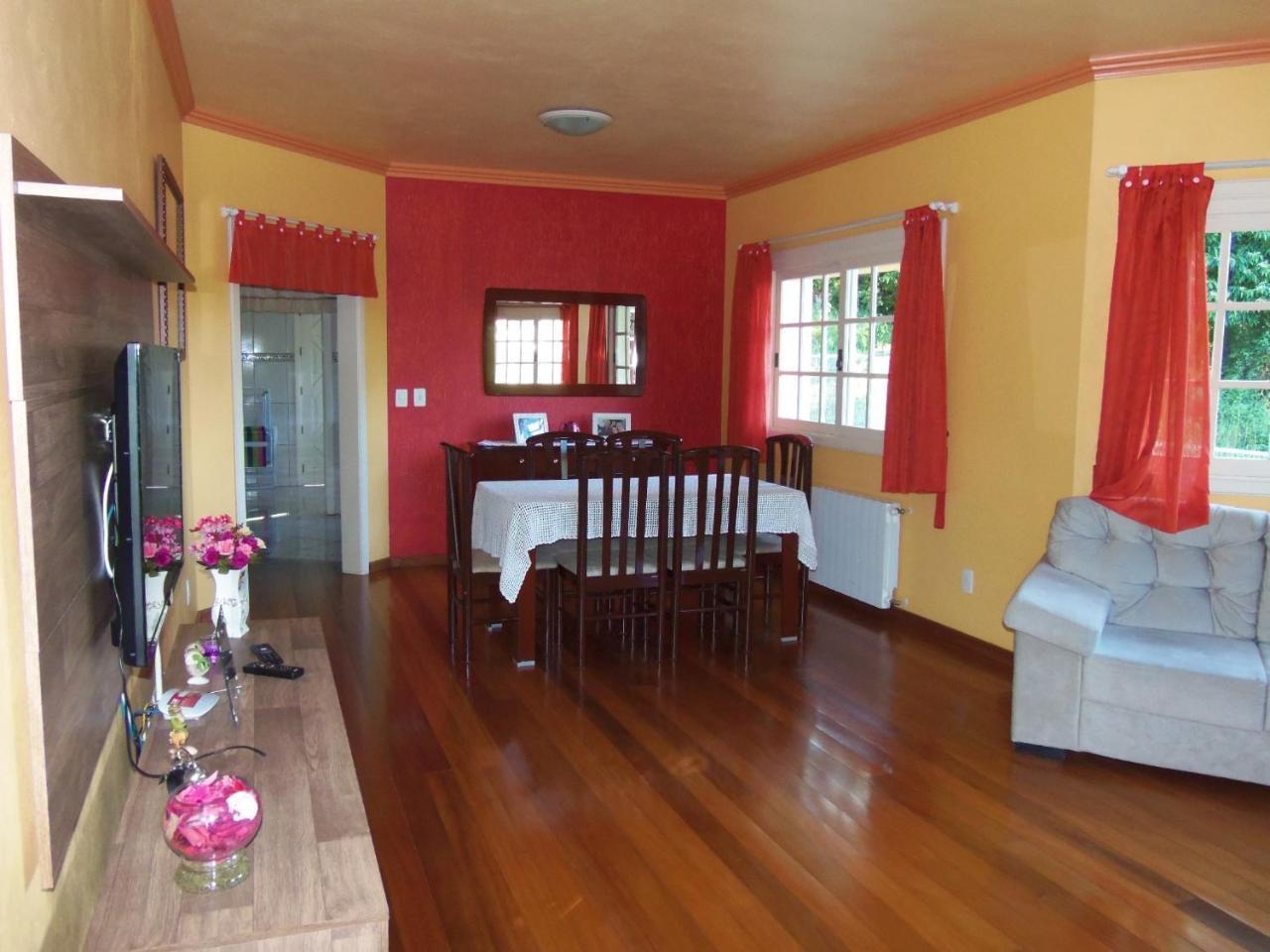 Casa Ampla Com Comodos Confortaveis Грамаду Екстер'єр фото